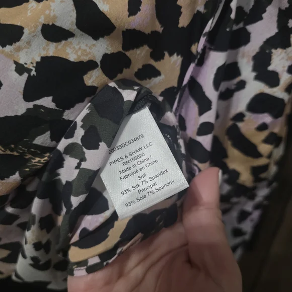 Veronica Beard Animal Print Blouse - Picture 4 of 4